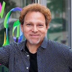 מעגל גברים. משה אושפיז // צילום: אוסף פרטי